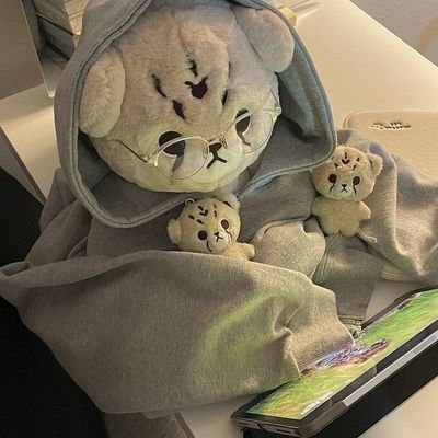 sunkistgruum's profile picture. studyacc || 12th grade || hellow i'm🌷 VIVI 🌷