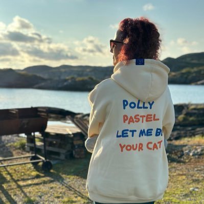 elena_gno's profile picture. Proud Biuropean💙, ZonZon 💙🧡, STAY, K-popper and mother of two princesses!! 💙😎👀👩‍👧‍👧