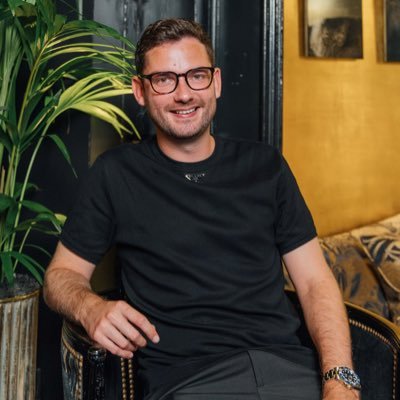 💿 Music Executive 🎼 CEO - @moltomusicgroup | MD - @sbtvonline🥁 Professional Drummer