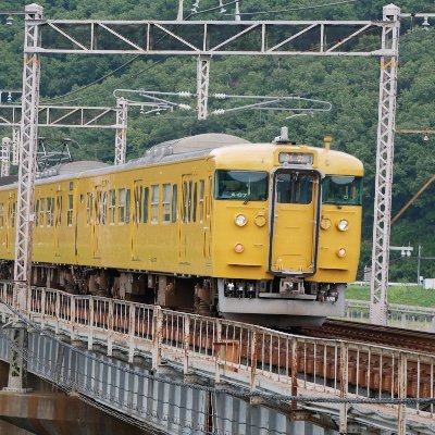 鉄道やトヨタのクルマ、STU48などが好きです。よろしくお願いします！
〔毎日投稿頑張ってます。〕