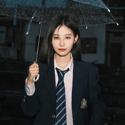 yyqzzb's profile picture. 现实它永远不够美好，但它永远可以更好