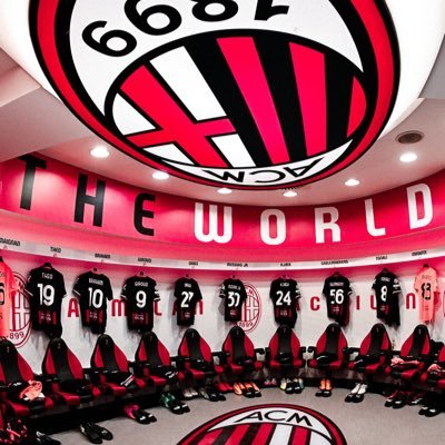 @acmilan #ACMILAN🔴⚫ #CL #Azzurri #soccer #Futsal #猫 #ジムニーシエラ #千葉 #登山 あといろいろ適当なつぶやきといいねをしま