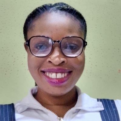 LaurettaOj55111's profile picture. Love the things if God and am into headwears and bag making.