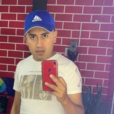 linomar1994's profile picture. Negocios Economía Internacional Música