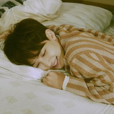 jjongring1004's profile picture. 