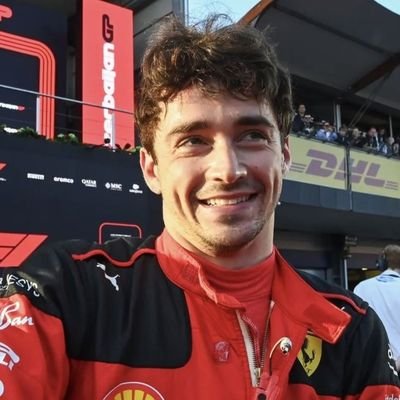 gays4vic's profile picture. . i go 'round and 'round satellite