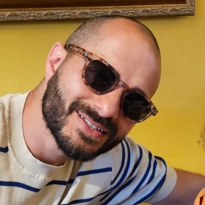 CFO @ Modern Milkman / Co-founder @Startup CFO
Love food/hate unnecessary plastic waste