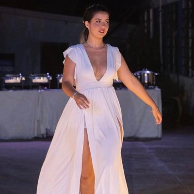 AmandaBiancchi's profile picture. 