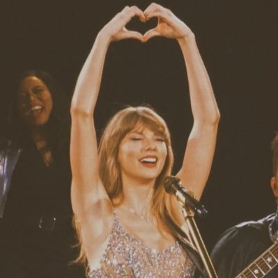girl’s school 🌸 ☞ nanzan fb洋楽/洋画onlyで生きてきました🥰 Swiftie since 2012 🪩 03 (19)