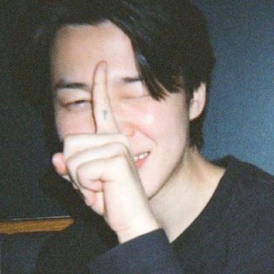 paradise_b7s's profile picture. It's alright to not have a dream If you have moments where you feel happiness for a while~Paradise🎶Only Army💜 mdzs