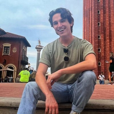 ryyyymalone's profile picture. Food Nerd