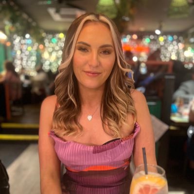 holliealsopxo's profile picture. @emreulukus x