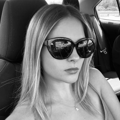 lolasisso Profile Picture