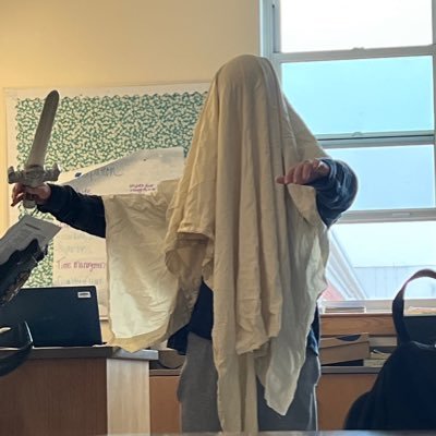 Cribstabuh's profile picture. (any pronouns) you'll never take me alive