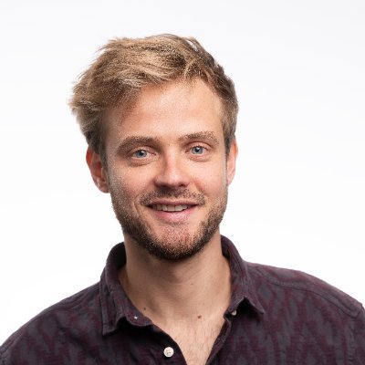 Tweeting personal views on renewable energy, environmental policy & climate change, and more!