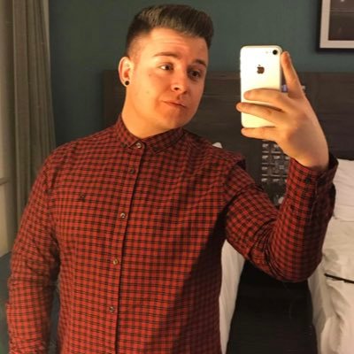 A qualified secondary school teacher// Curriculum Leader// based in Leicester// AQA examiner. Committed to improving the lives of young people in the city. 🙏🏻