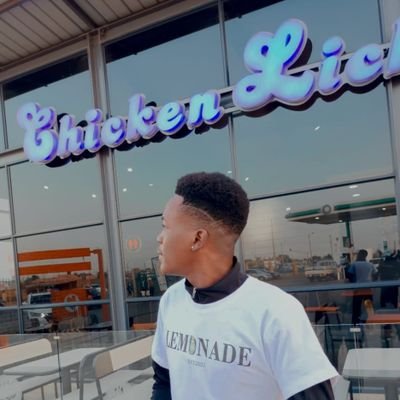 muudzanani's profile picture. Good Vibes ony.