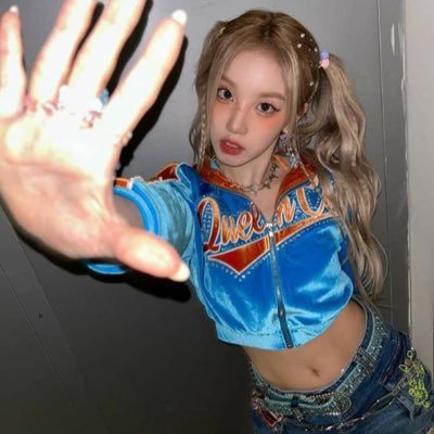 yuqi_cals's profile picture. inactive he/him 🕷️edtwt