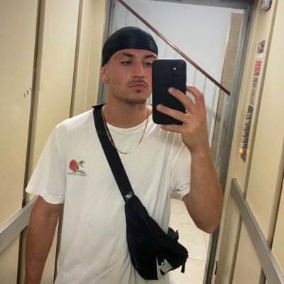 champagnebtz Profile Picture