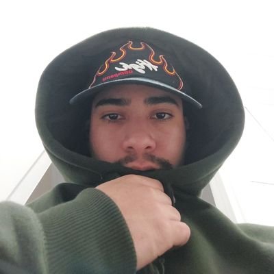 Sem criatividade o suficiente pra ter uma Bio decente
