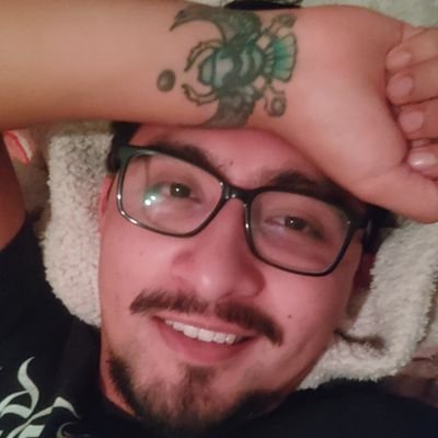 Sígueme en este rico mundo de letras en el cual no pretendo hacer más que recorrer contigo diferentes caminos.