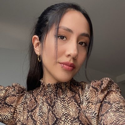 valxim325's profile picture. 