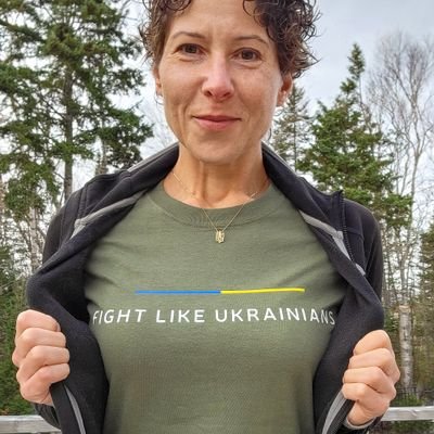 Ukrainian 🇨🇦 & PE Islander. Wife, dogmom, RD. Prefer nature & animals to crowds. Views are my own; not representative of any employer. Retweets ≠ endorsement.