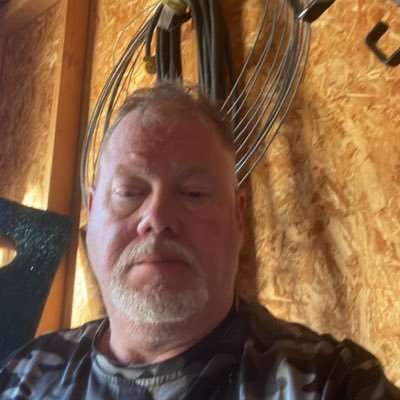 Klumpy6Kurt's profile picture. Firefighter/Paramedic. 🚫crypto or investments. no sugar daddy. MAGA!!