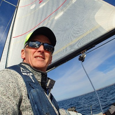 Husband, father of 5, co-founder of Monterey Private Wealth in Monterey, California.