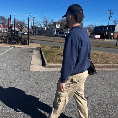 tblowe153's profile picture. 🧘🏽🖤