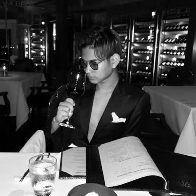 daichisagishi10's profile picture. カムクラシン大地被害者の会 カムクラシン大地を許さない 人から金を集めてその被害は億単位 都合が悪くなると逃げる 極悪極まりない詐欺師 被害に遭われた方ご連絡下さい #カムクラシンダイチ #カムクラシン大地 #詐欺師