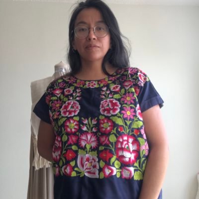soy Maricarmen Telloli @tellolina asesora de porteo Die Trageschule, artesana y partera. Myma es porteo o babywearing hecho en México desde 2013