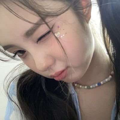 strawberara's profile picture. addicted to ghibli