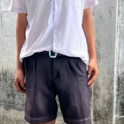 LxKT0i942MWuI8E's profile picture. 