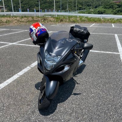 新潟在住。バイク乗ってなんか食べて飲んでいるオッさん😋SSTR2022無事完走、SSTR2023無事完走CBR1100XX→CBR1000RR SC59→GSX1300R隼🏍️ 無言フォローお許しください🙇‍♂️ #バイク好きと繋がりたい