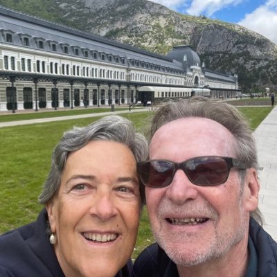 Hola, soy Inés Ayala Sender, Coordinadora Corredor Europeo de Transporte Rin-Danubio (DGMOVE). En PSOE, eurodiputada 2004-2019 y concejala Zaragoza 2019-23.