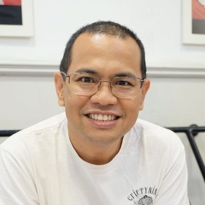 adeknakemal's profile picture. Syukuri hidup ini dengan apa yg ada.. Berusaha yang terbaik dalam apa pun..