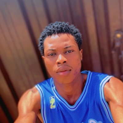 Jeremia34429693's profile picture. very shy but smart 🤫