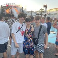 Luke Gill (@luke_gill10) 's Twitter Profile