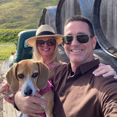 Muenchfamily's profile picture. Notre Dame Alum, Class of 88, Track & Field Capitan 87-88;  Attorney