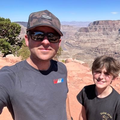 SlkArt's profile picture. Family