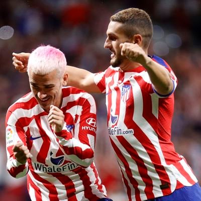 03 / @atleti / @equipedefrance /@REYSOL_Official
好きなポジションは右ラテラルです。