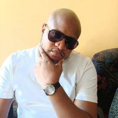 BasterRus20895's profile picture. #blunt #truth #currentaffairs #entertainment #politics #discourse #southafrica #worldwide #intelligentmind #tsongagrootman #lovelife... I am the king 👑