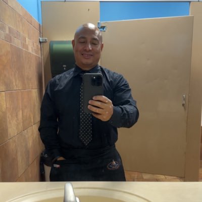 f_cabrara's profile picture. 