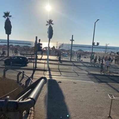 madskyk's profile picture. believe in science fiction