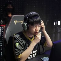 TS (@ts_vlrt) 's Twitter Profile Photo