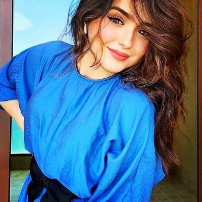 ختاري رجـــــــــلا
•او عيشي عزبـــــاء
حبيبته ثم زوجته. 😍 💑kR
متزوجه 👰💍
2/12/2017 💍💍احلئ يوم بحياتي @karrar_halkord