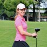 Harmatova's profile picture. Netflix & golf.🏌️‍♀️ Profese: Marketing Manager v IT firmě a golfový pisálek.