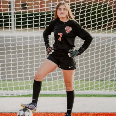 🇺🇸| 5’7 Goalkeeper | GSA 09 ECRL #1 | Loganville HS Varsity #00 | 3.7 GPA | NCAA ID# 2403242148 | madi.poole2027@gmail.com