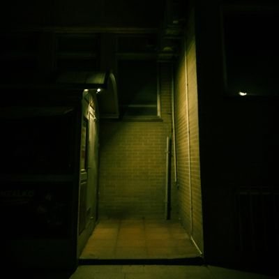 jeGeJobbI's profile picture. lidl liminal spaces